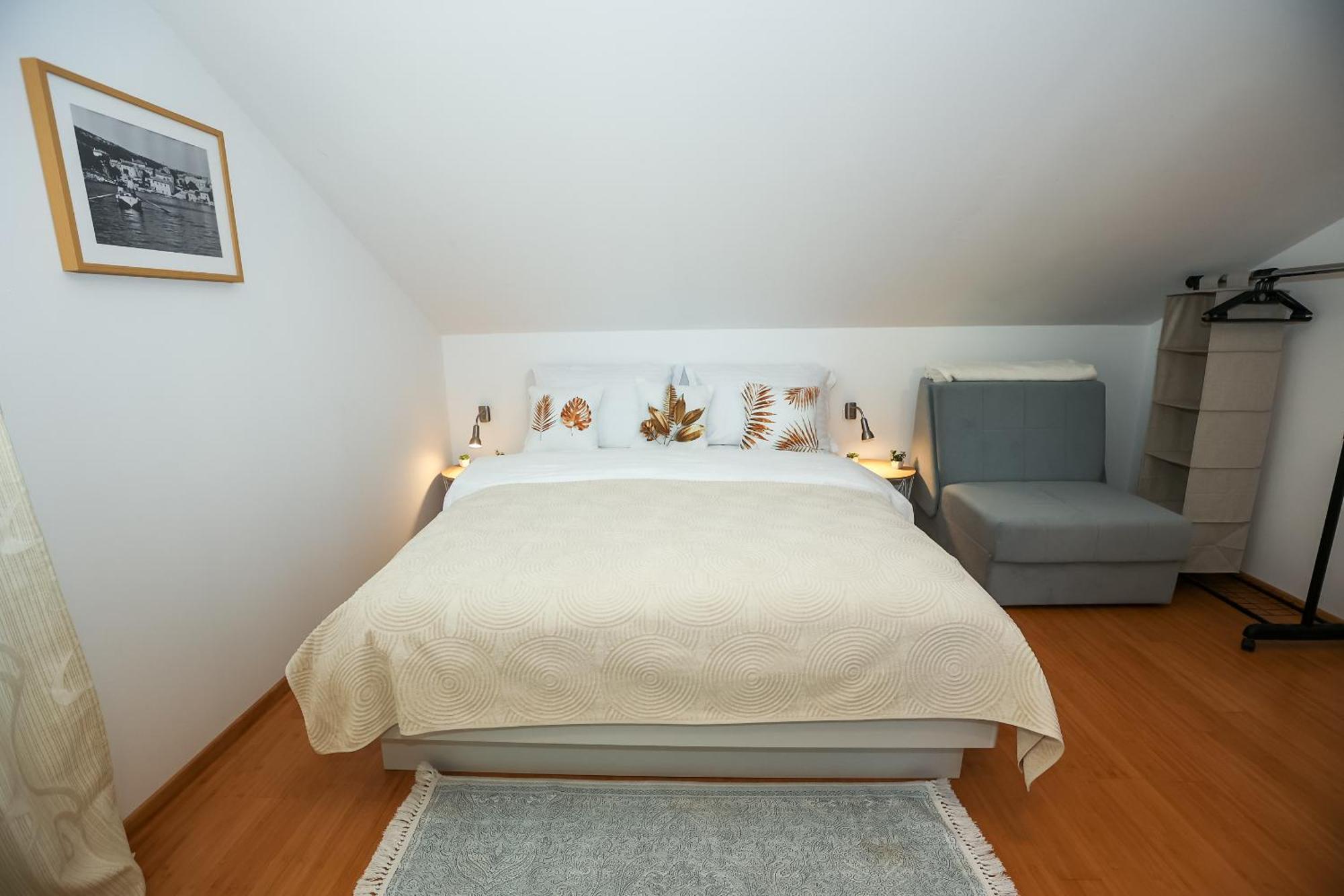 Z&A Studio Apartment With Parking Bozava Bagian luar foto